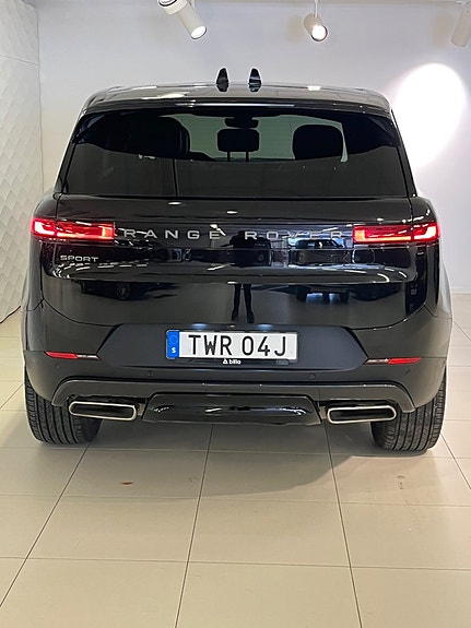 Land Rover Range Rover Sport 5 of 5