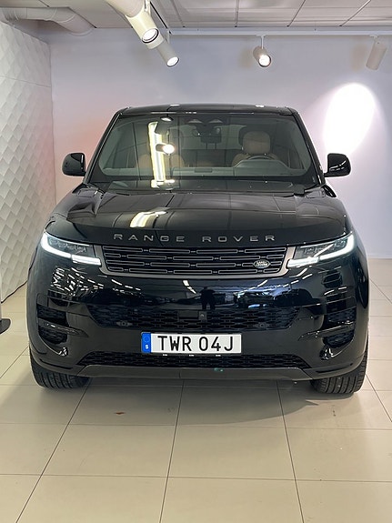 Land Rover Range Rover Sport 2 of 5
