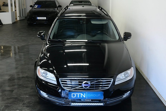 Volvo V70 5 of 24