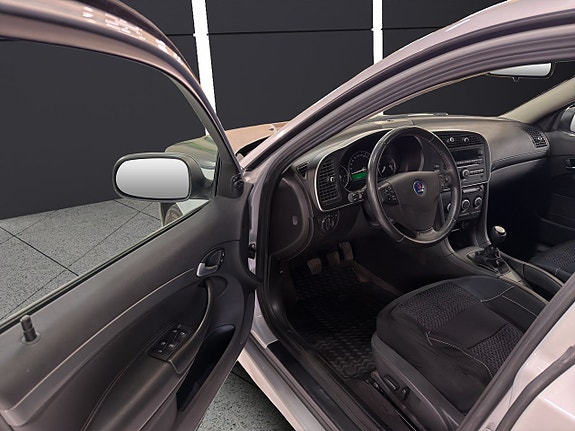 Saab 9-3 16 of 30