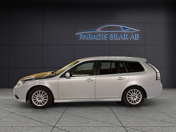Saab 9-3 2 of 5