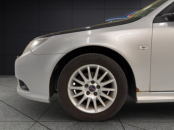 Saab 9-3 13 of 30