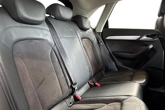 Audi Q3 17 of 22