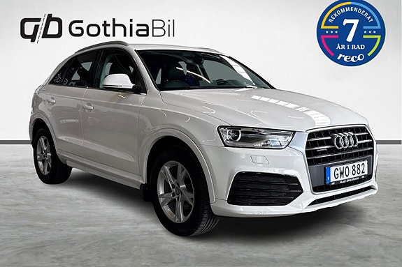 Audi Q3 3 of 5