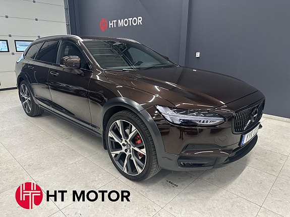 Volvo V90 Cross Country