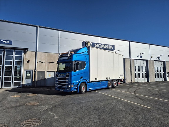 Scania R580 B6x2*4NB