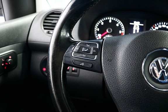 Volkswagen Caddy Maxi 11 of 17