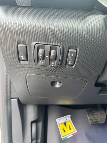 Renault Zoe 5 of 10