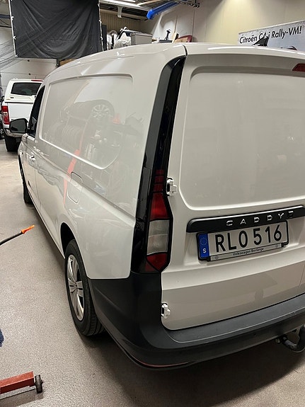 Volkswagen Caddy Maxi 4 of 5