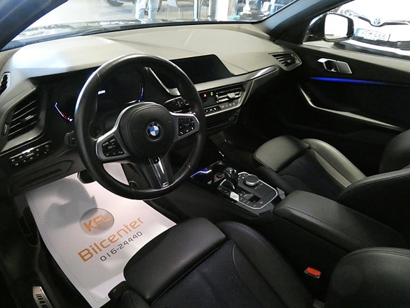 BMW 118i 12 of 19