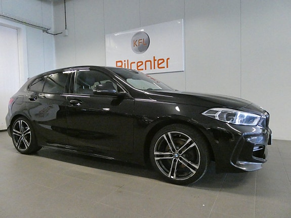 BMW 118i 4 of 5