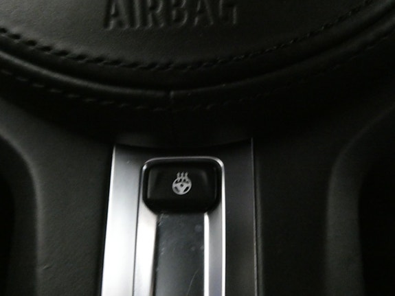BMW 118i 18 of 19