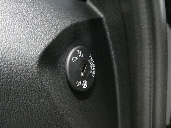 BMW 118i 14 of 19