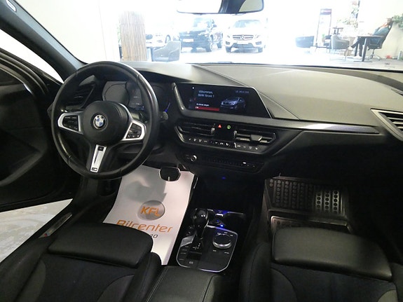 BMW 118i 13 of 19