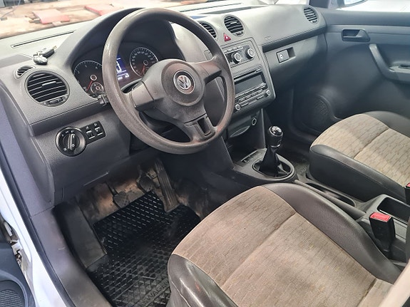 Volkswagen Caddy Maxi 5 of 5