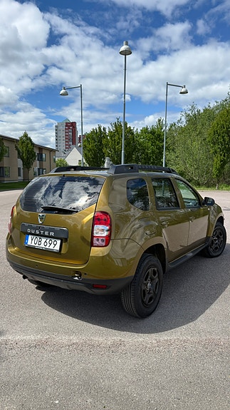 Dacia Duster 2 of 5