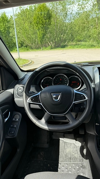 Dacia Duster 6 of 7