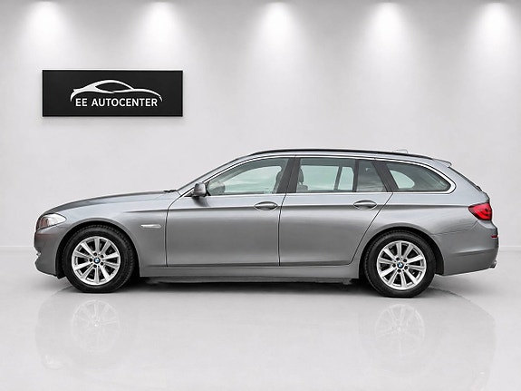 BMW 520d 2 of 5