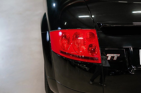 Audi TT 10 of 29