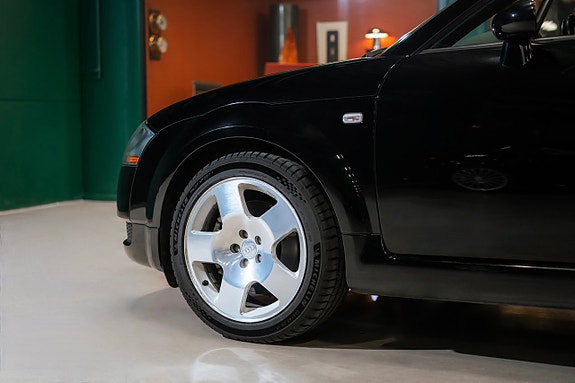Audi TT 8 of 29