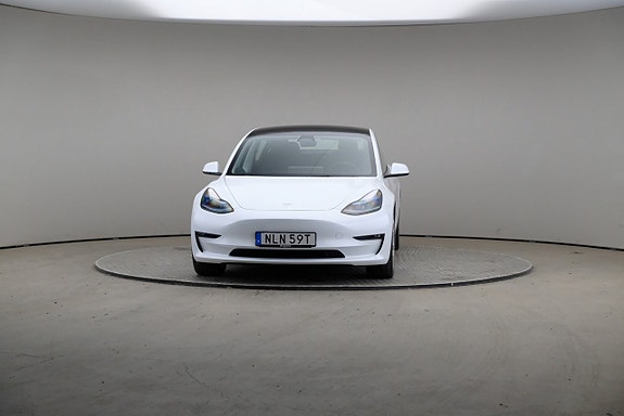 Tesla Model 3 3 of 5
