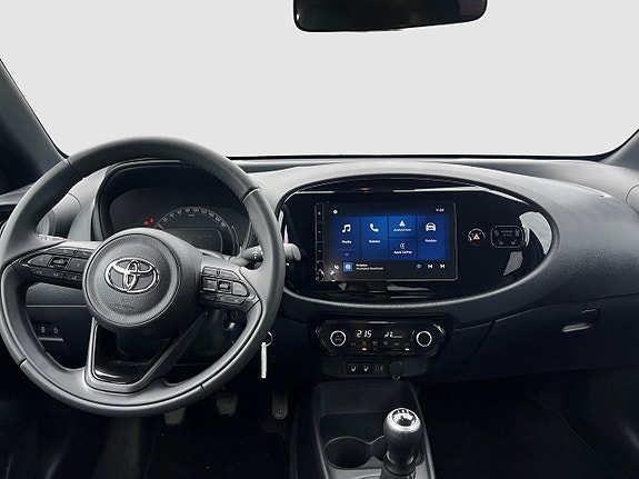 Toyota Aygo 8 of 14