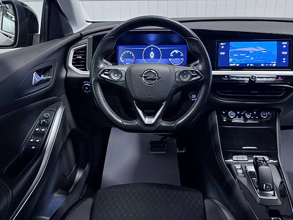 Opel Grandland X 15 of 26