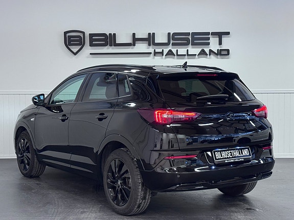Opel Grandland X 8 of 26