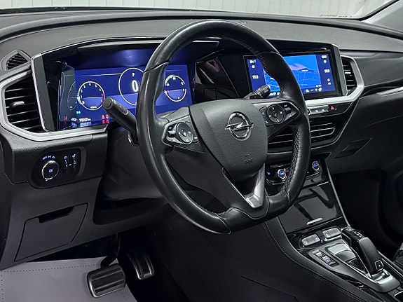 Opel Grandland X 18 of 26