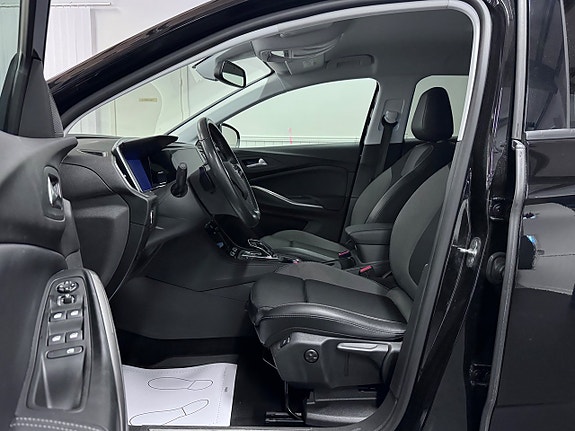 Opel Grandland X 13 of 26