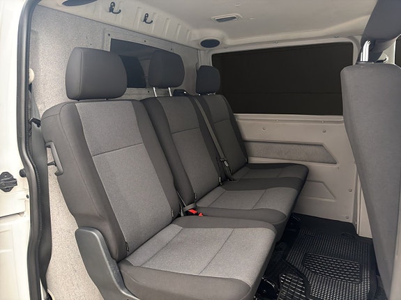 Volkswagen Transporter 24 of 30