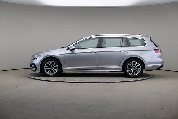 Volkswagen Passat 4 of 5