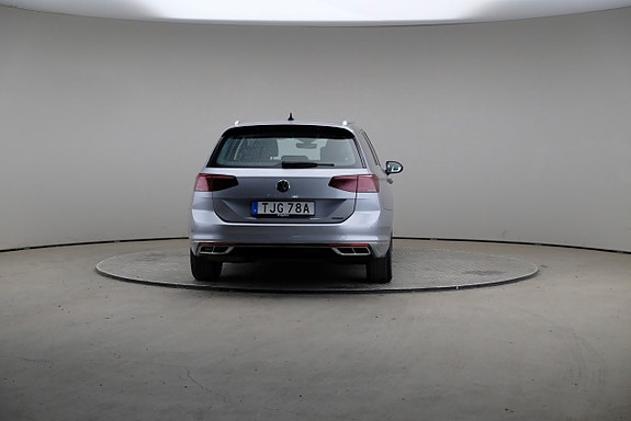 Volkswagen Passat 5 of 5