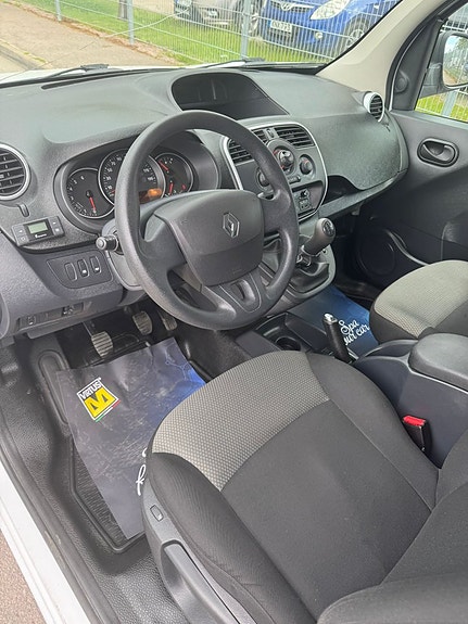 Renault Kangoo Express 9 of 14