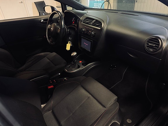 Seat Leon 17 of 21