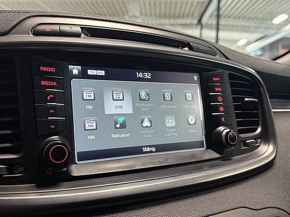 Kia Sorento 12 of 13
