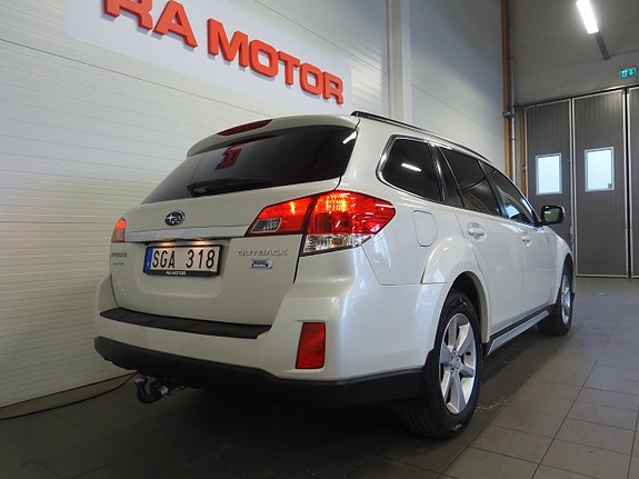 Subaru Outback 6 of 23