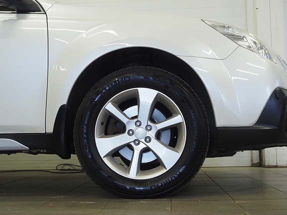 Subaru Outback 8 of 23