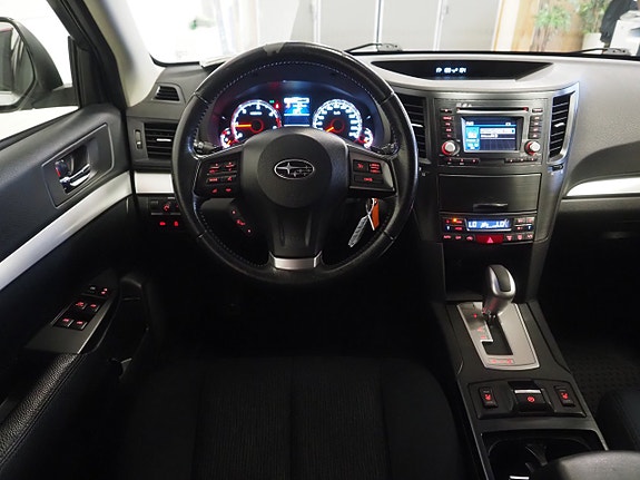 Subaru Outback 14 of 23