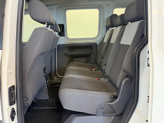 Volkswagen Caddy 12 of 14