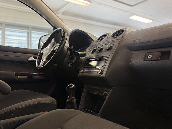 Volkswagen Caddy 11 of 14