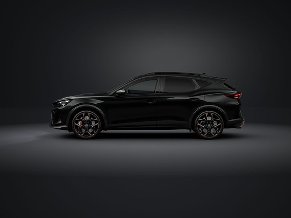 Cupra Formentor 2 of 5