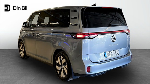 Volkswagen ID. Buzz 3 of 5