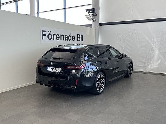 BMW i5 13 of 14