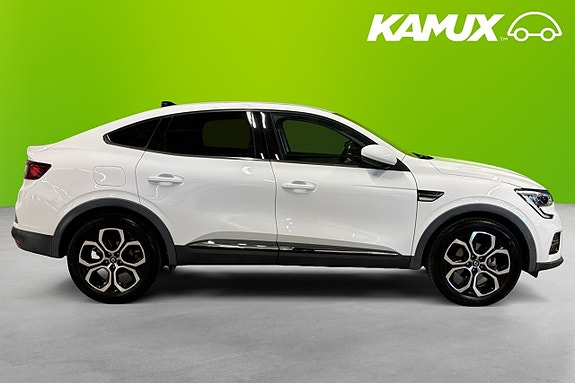 Renault Arkana 2 of 5