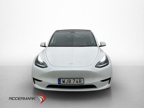 Tesla Model Y 2 of 30