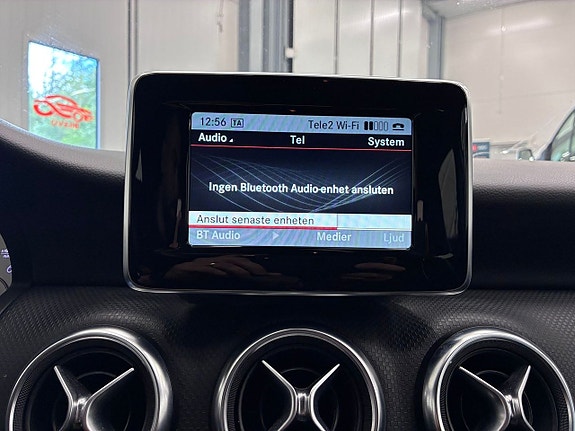 Mercedes-Benz A180 14 of 20