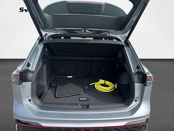 Volkswagen Tiguan 12 of 12