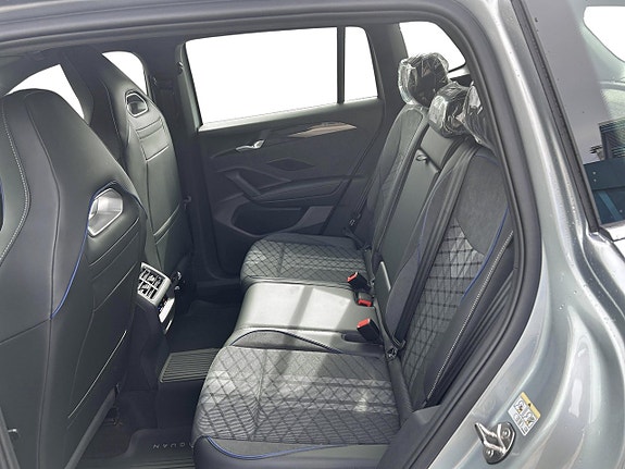 Volkswagen Tiguan 10 of 12