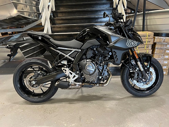 Suzuki GSX-8S